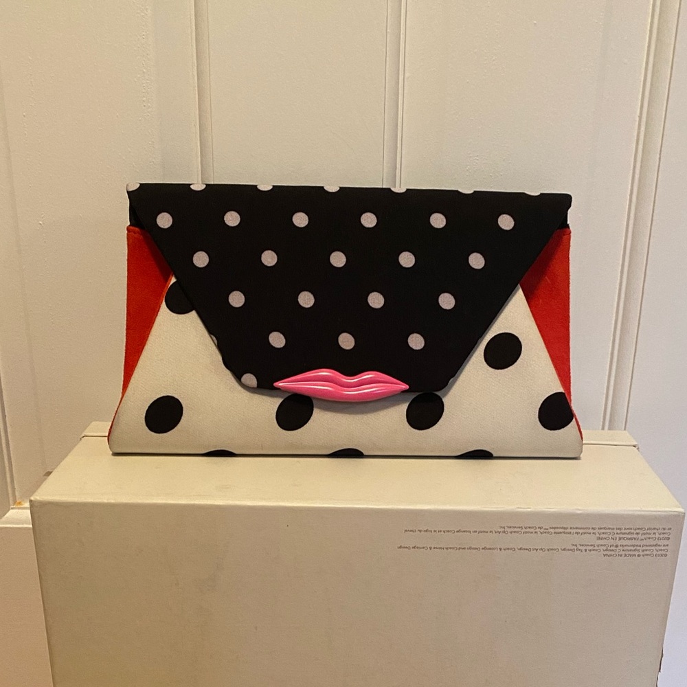 Vintage Polka Dot 👄 Clutch